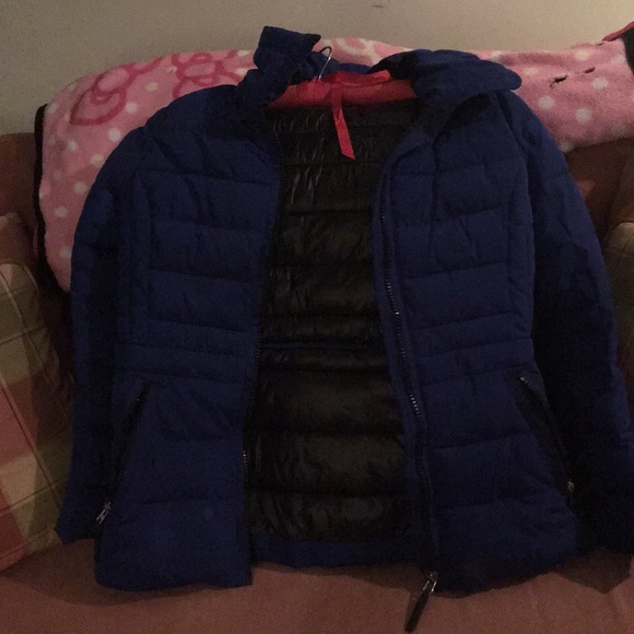 Winter coat - Picture 2 of 4